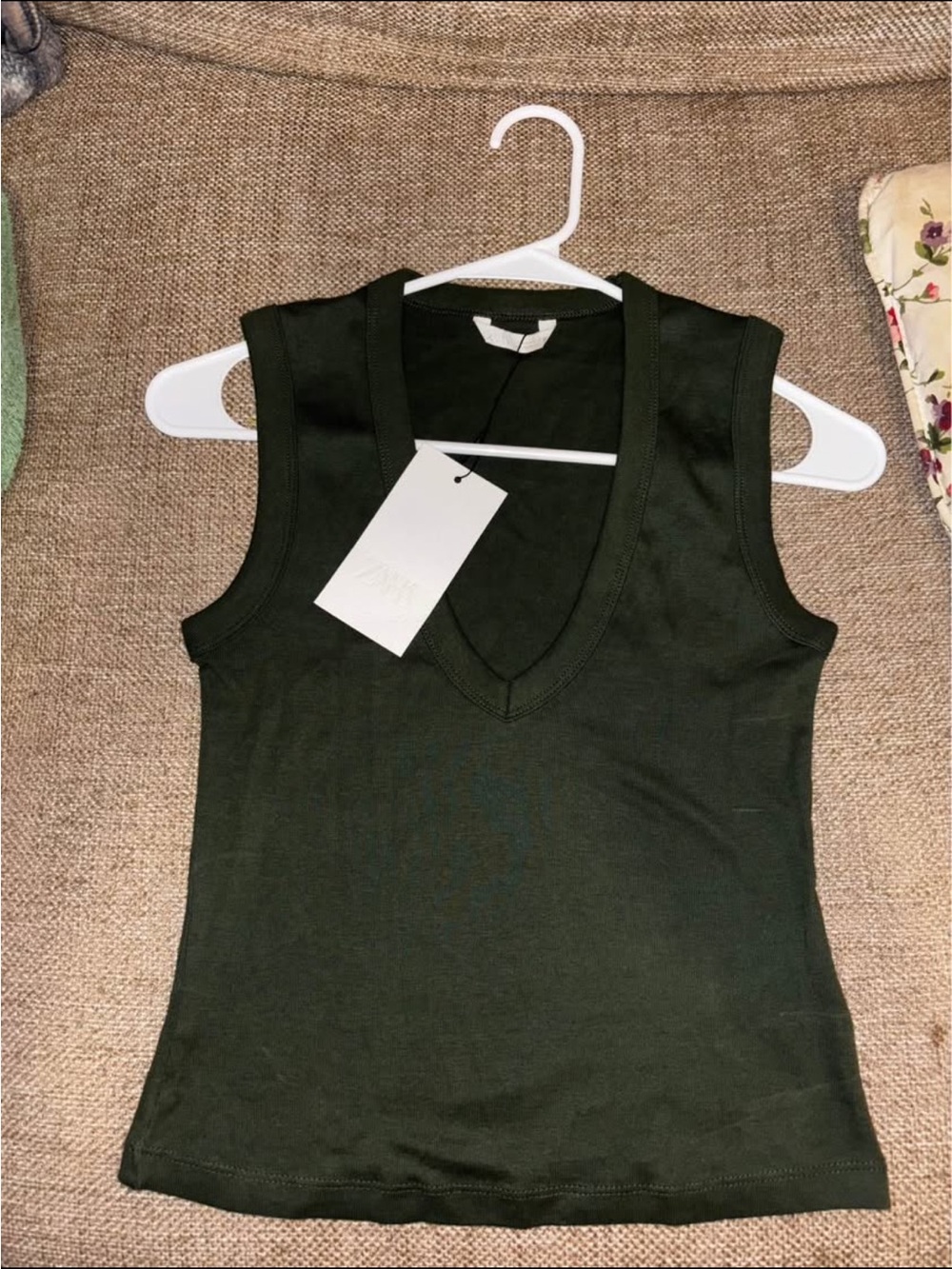 Zara Dark Green V-Neck Sleeveless Tank Top
